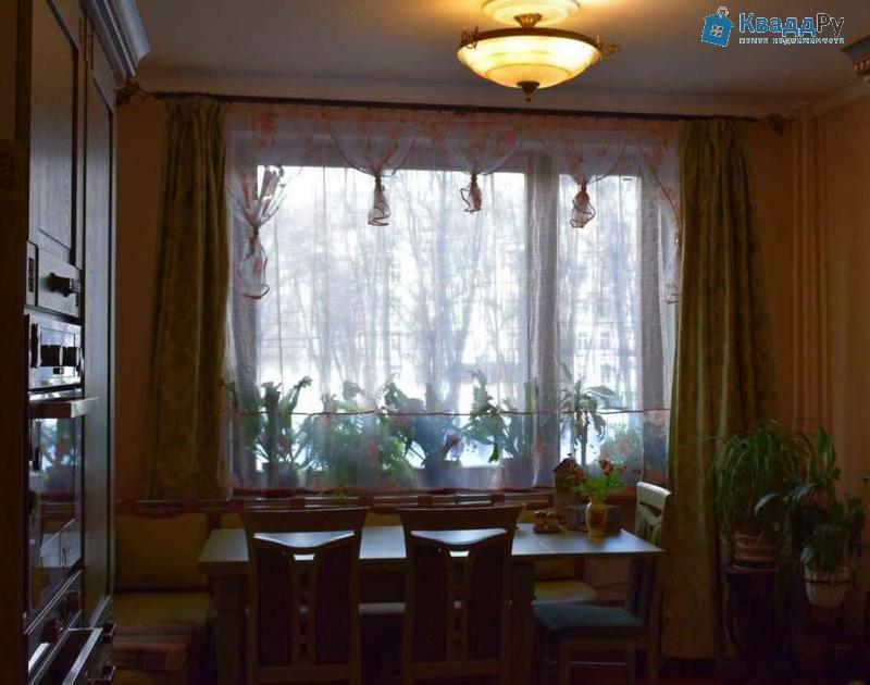 Продам 4-комнатную квартиру в Москве в СЗАО, Хорошёво-Мнёвники, Маршала Тухачевского улица, 49