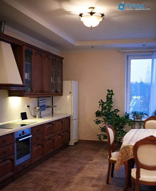 Сдается 4-комнатная квартира в Москве в ЗАО, Раменки, Мосфильмовская улица, 70к4