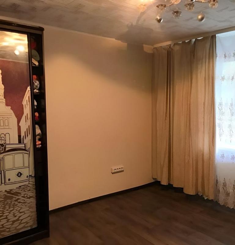 Продам 2-комнатную квартиру в Новосибирске в Октябрьском р-не, Военного городка тер, 428