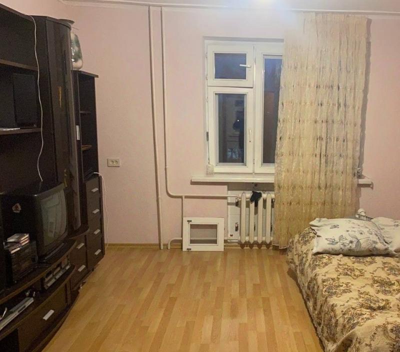 Продам 3-комнатную квартиру в Новосибирске в Первомайском р-не, Красный Факел улица, 15