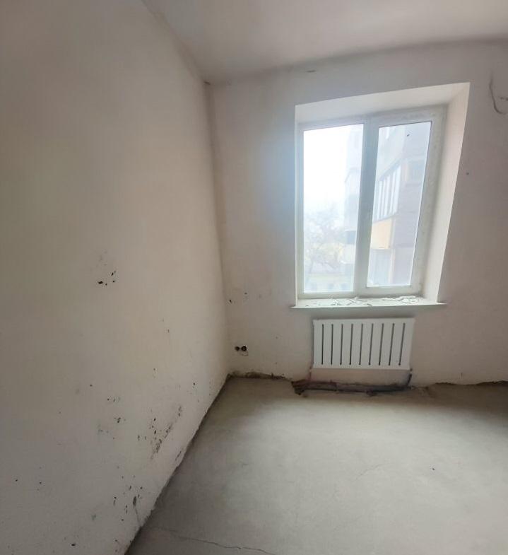 Продам 4-комнатную квартиру в Ростове-на-Дону в Ленинском р-не, Станиславского улица, 46