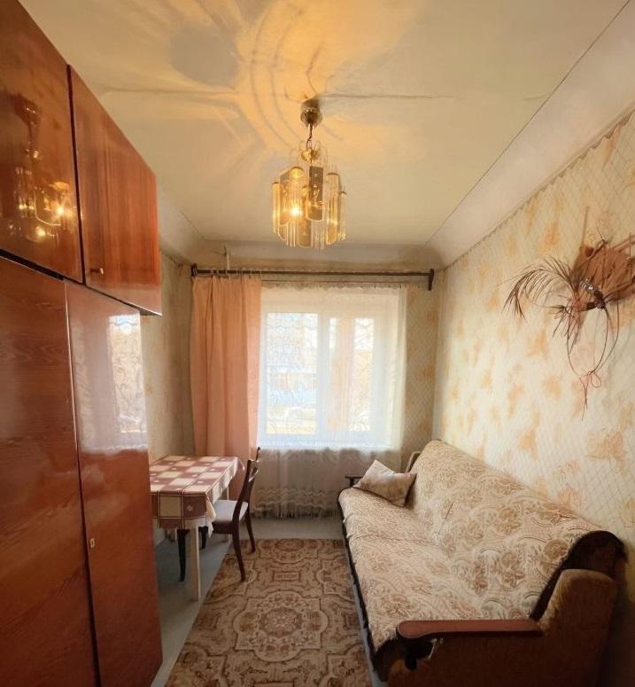 Сдам на сутки 4-комнатную квартиру в Ростове-на-Дону в Советском р-не, Краснодарская 2-я улица, 92