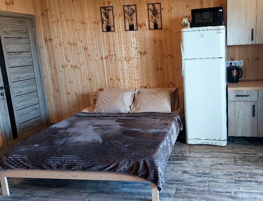 Сдам на сутки коттедж в Азовском районе