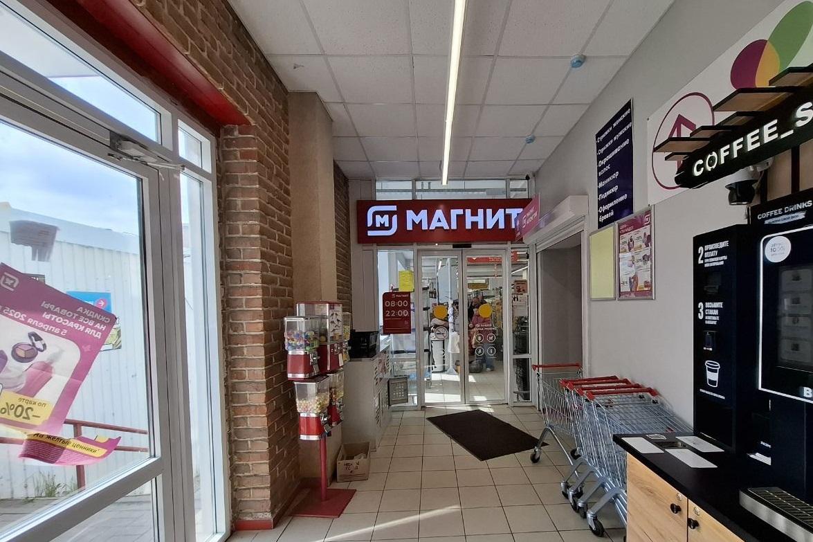 Сдается торговое помещение в Ростове-на-Дону в Советском р-не, Тружеников улица, 15