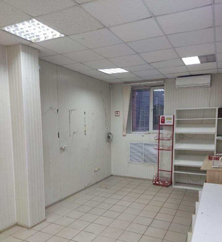 Продам помещение под услуги в Ростове-на-Дону в Советском р-не, Еременко улица, 60/9к1
