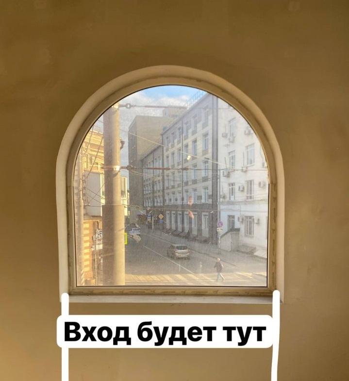 Продам помещение под услуги в Ростове-на-Дону в Ленинском р-не, Братский переулок, 14