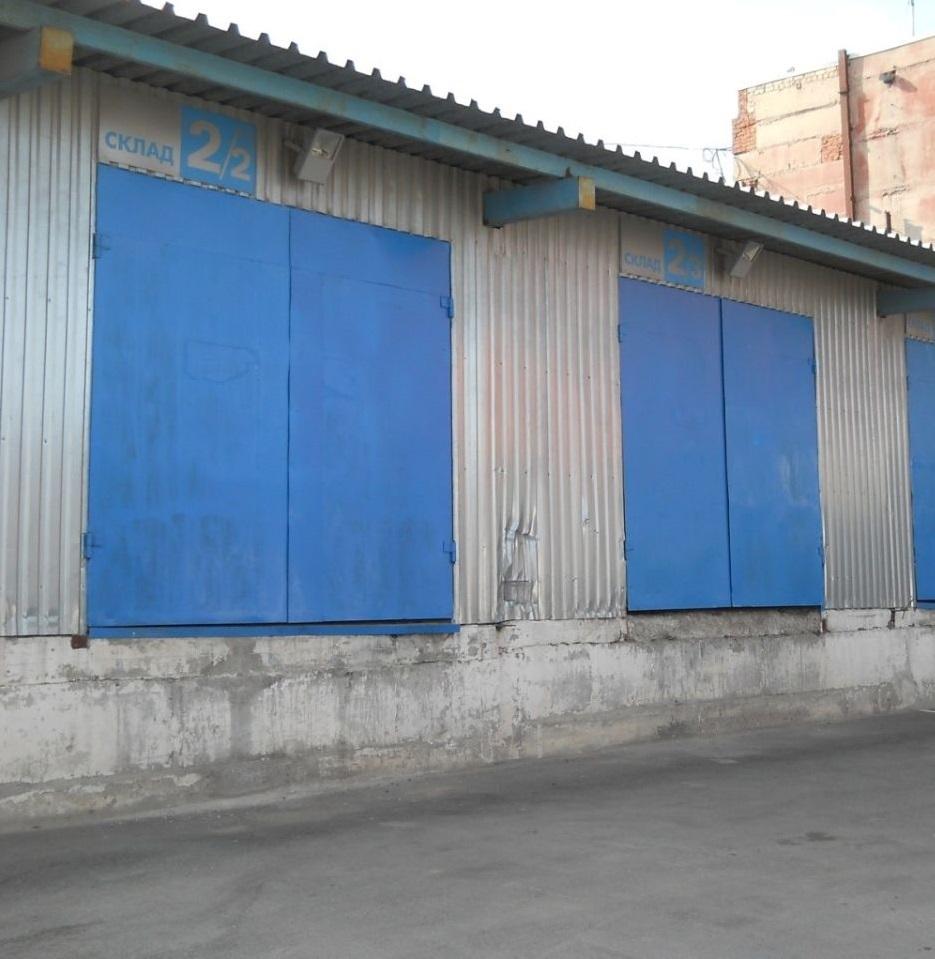 Продам торговое помещение в Ростове-на-Дону в Октябрьском р-не, Таганрогская улица, 144а