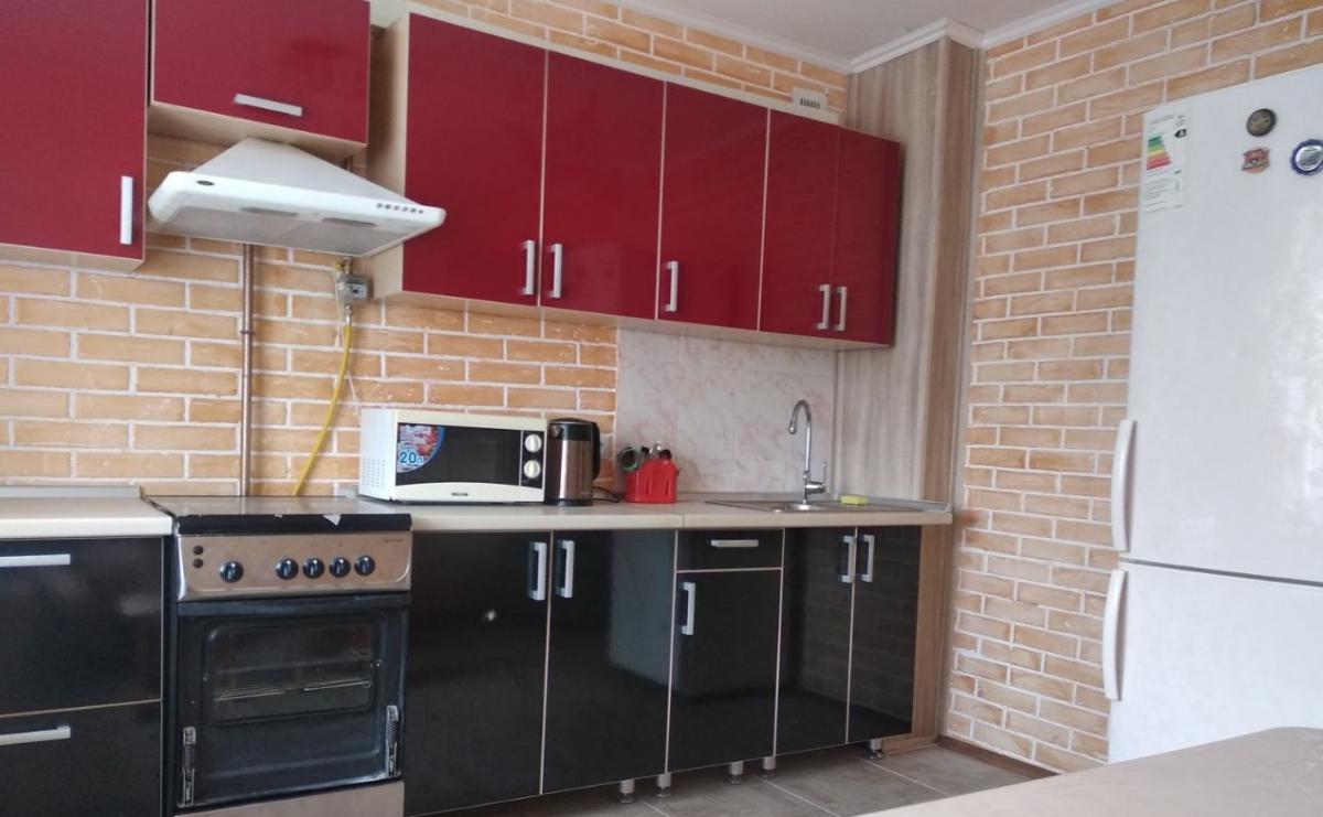 Продам 3-комнатную квартиру в Уфе в Октябрьском р-не, Натальи Ковшовой улица, 10