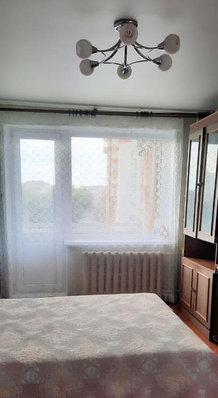 Продам 3-комнатную квартиру в Уфе в Орджоникидзевском р-не, Мира улица, 5
