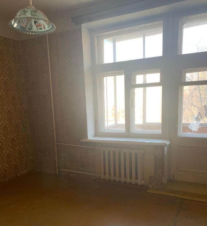 Продам 3-комнатную квартиру в Уфе в Калининском р-не, Первомайская улица, 42