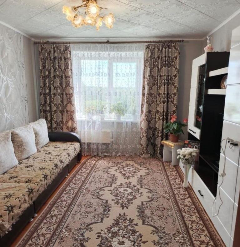 Продам 4-комнатную квартиру в Уфе в Калининском р-не, Мелеузовская улица, 19