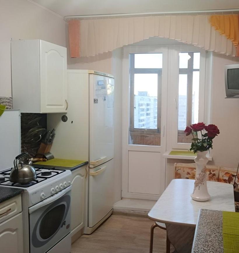 Продам 4-комнатную квартиру в Уфе в Калининском р-не, Георгия Мушникова улица, 2