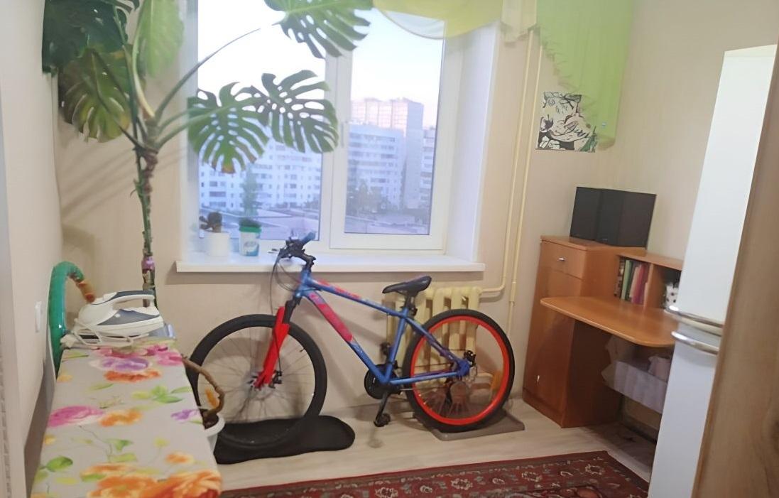 Продам 4-комнатную квартиру в Уфе в Калининском р-не, Георгия Мушникова улица, 2