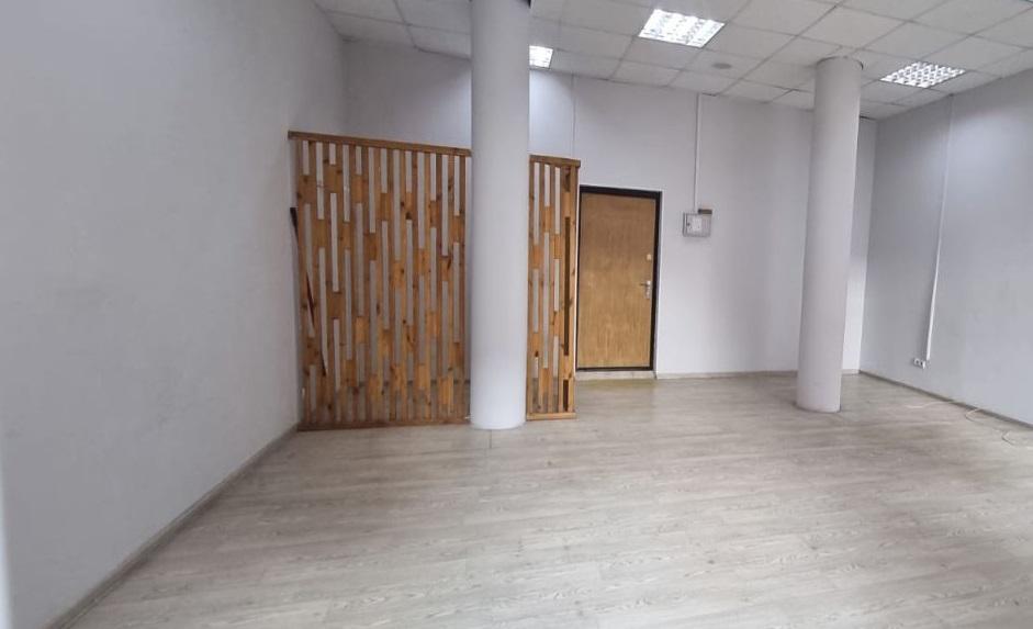 Сдается офис в Уфе в Ленинском р-не, Карла Маркса улица, 37к3