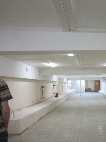 Продам торговое помещение в Уфе в Орджоникидзевском р-не, Дмитрия Донского улица, 5/8