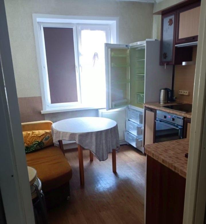 Продам 2-комнатную квартиру в Красноярске в Советском р-не, Северный, Водопьянова улица, 11г