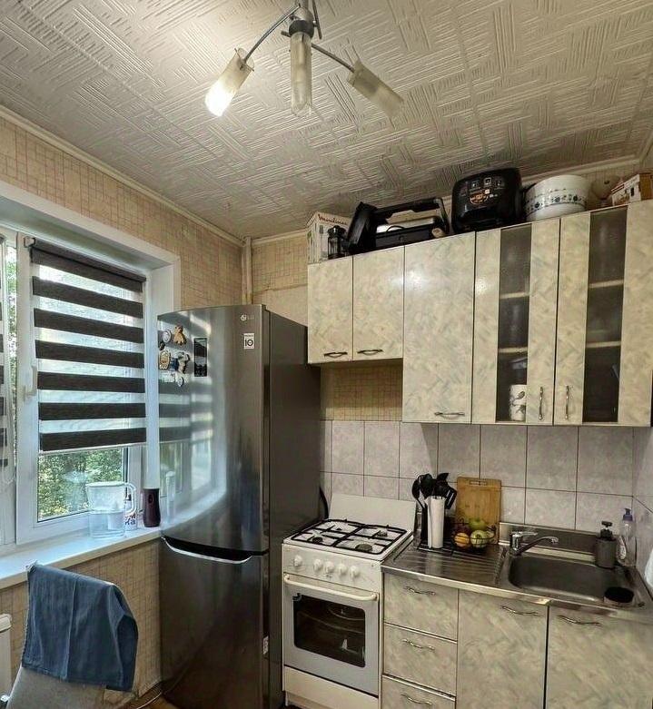 Продам 2-комнатную квартиру в Красноярске в Советском р-не, Зеленая роща, Металлургов проспект, 49
