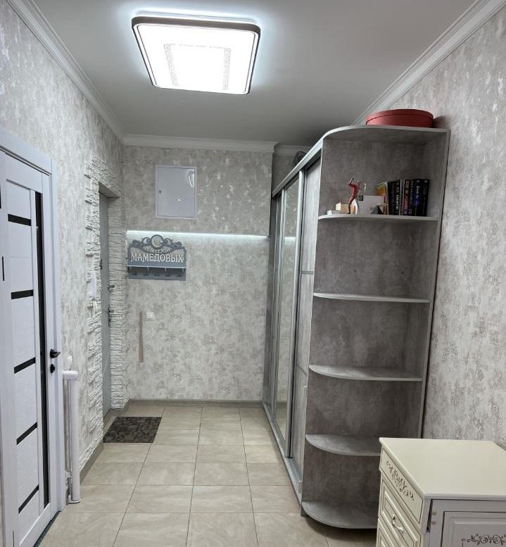 Продам 2-комнатную квартиру в Красноярске в Советском р-не, Молокова улица, 1к1