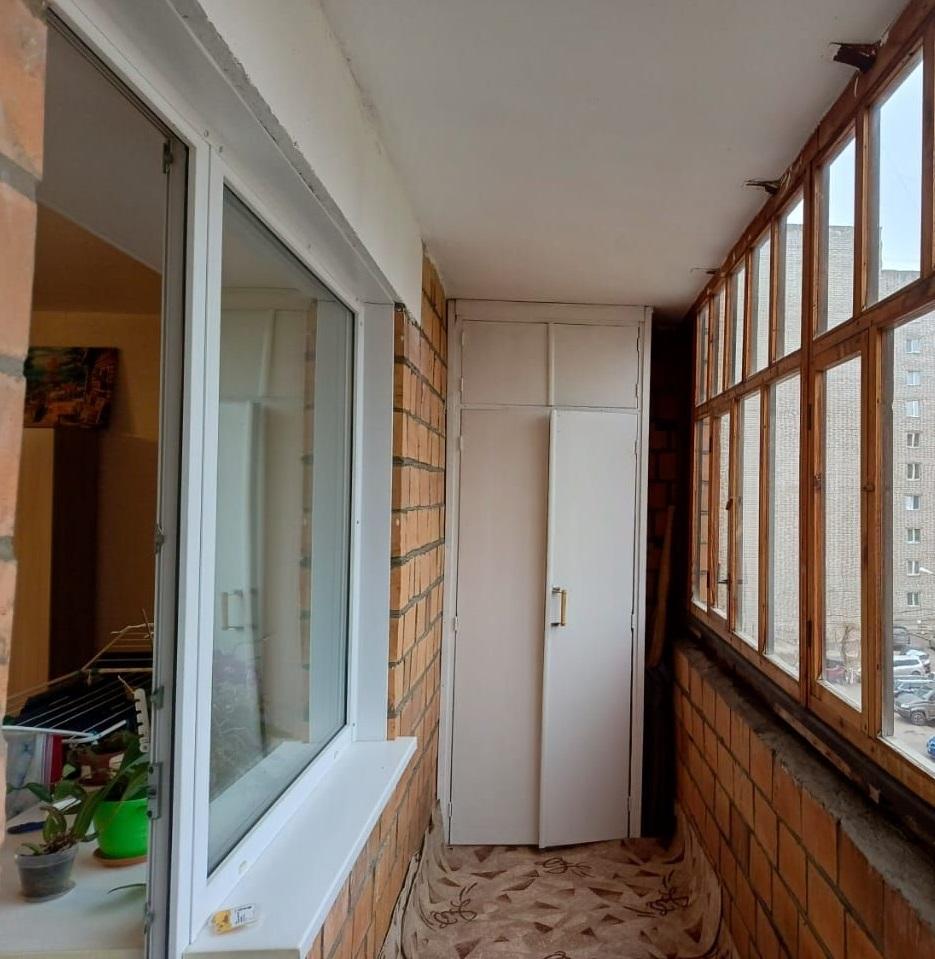 Продам 4-комнатную квартиру в Красноярске в Советском р-не, Северный, Комсомольский проспект, 23