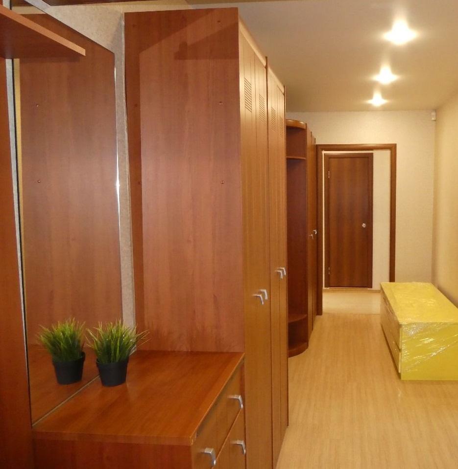 Продам 4-комнатную квартиру в Красноярске в Советском р-не, Батурина улица, 20