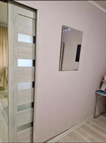 Продам комнату в Красноярске в Железнодорожном р-не, Демьяна Бедного улица, 22
