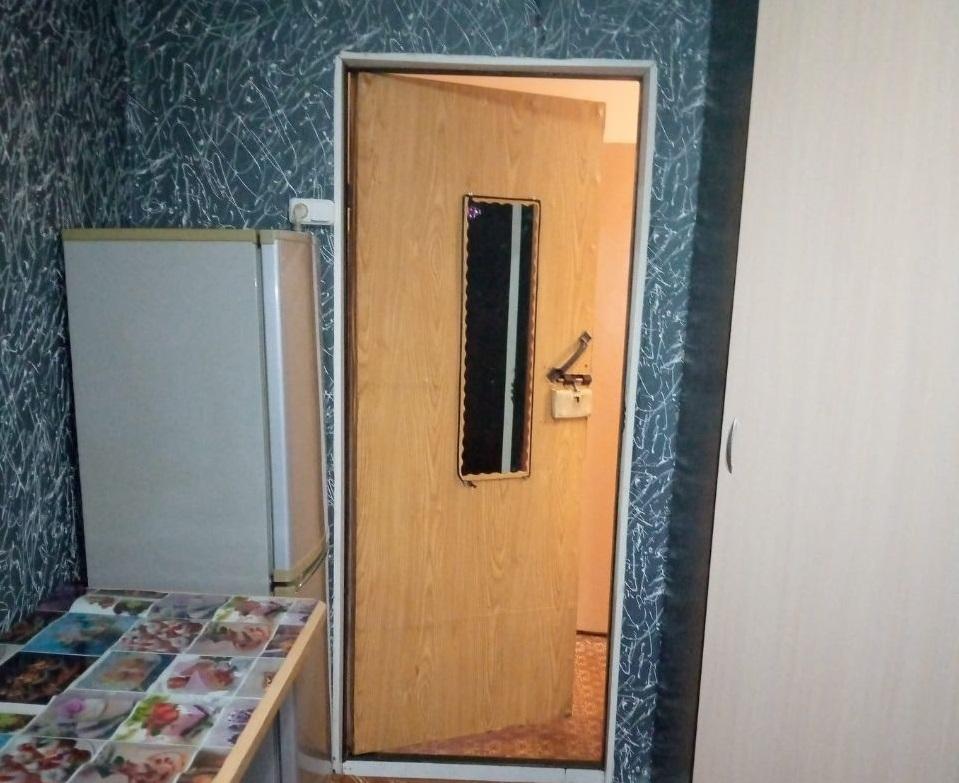 Продам комнату в Красноярске в Центральном р-не, Ады Лебедевой улица, 12