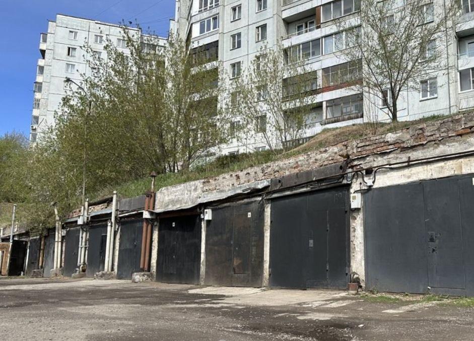 Продам гараж в Красноярске  в Советском р-не, Лазо улица, 34Ас8