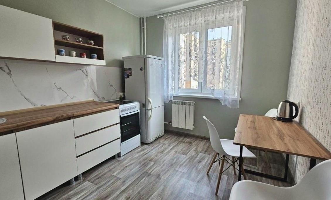 Сдается 2-комнатная квартира в Красноярске в Советском р-не, Взлетная улица, 8