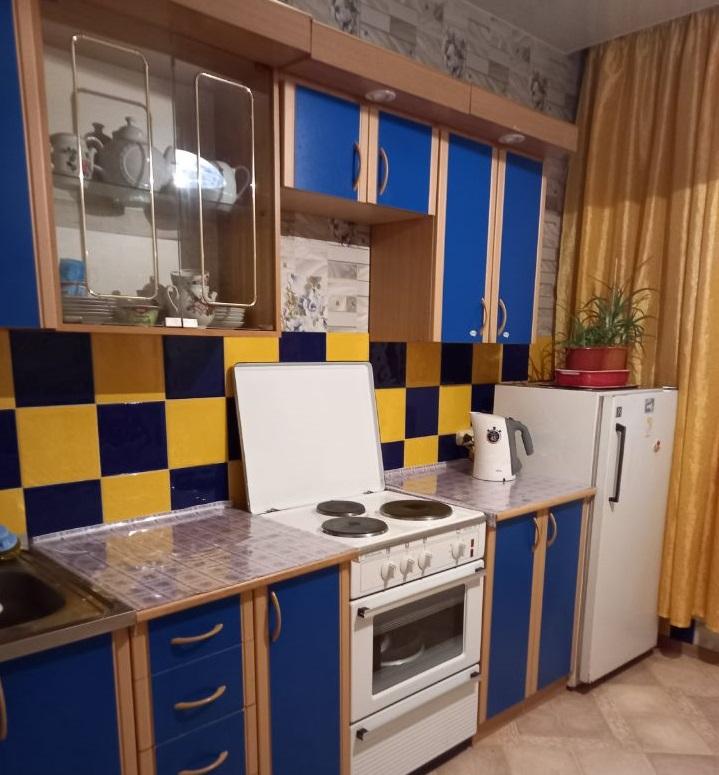 Сдается комната в Красноярске в Кировском р-не, Первомайский, Щорса улица, 57