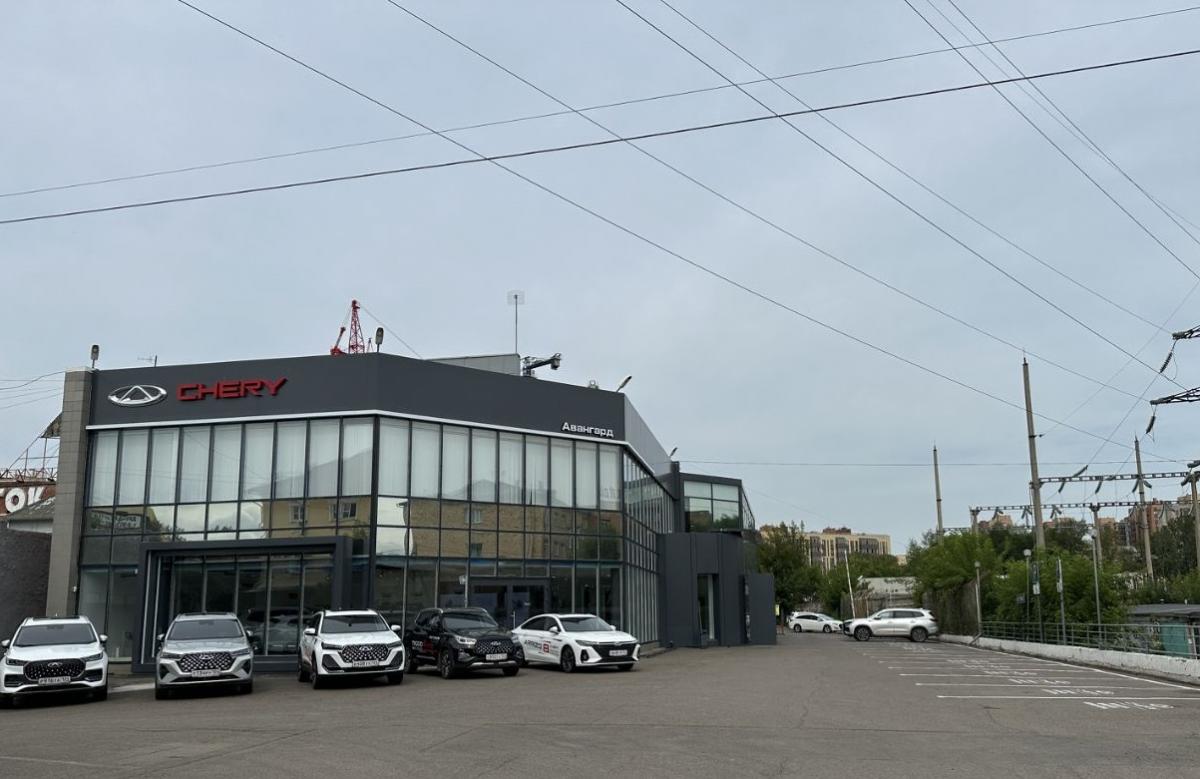 Продам торговое помещение в Красноярске в Кировском р-не, Красноярский Рабочий проспект имени газеты, 160а