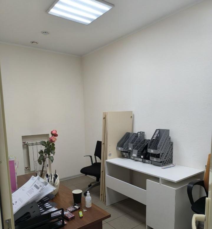 Продам офис в Красноярске в Центральном р-не, Перенсона улица, 1