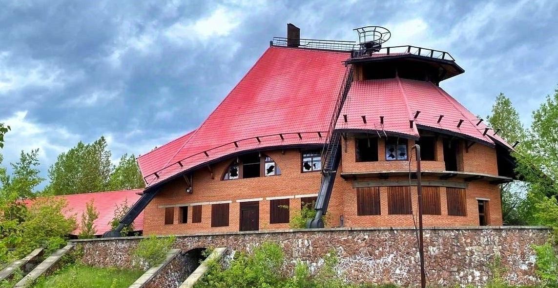 Продам помещение под услуги в Красноярске в Советском р-не, Ульяновский проспект, 5