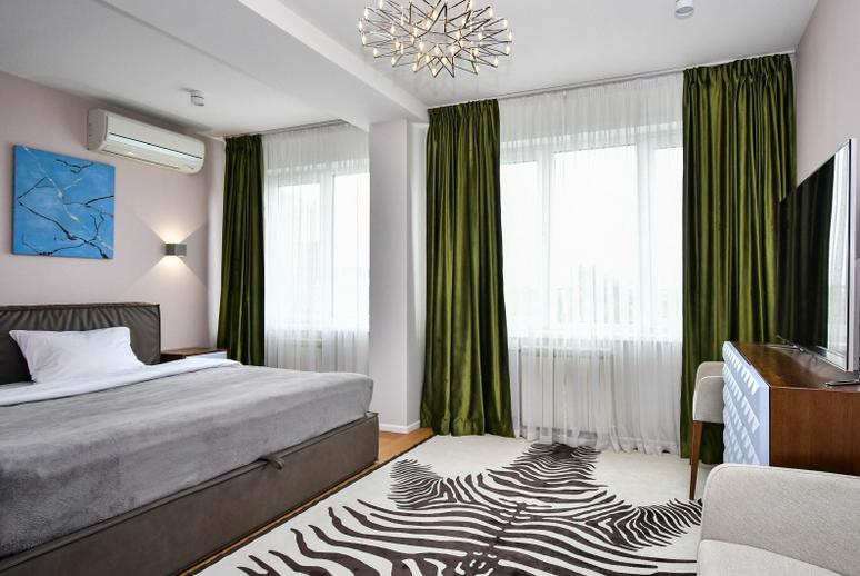 Сдам на сутки 3-комнатную квартиру в Красноярске в Центральном р-не, Робеспьера улица, 32