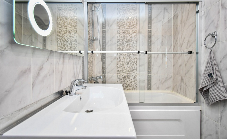 Сдам на сутки 3-комнатную квартиру в Красноярске в Центральном р-не, Робеспьера улица, 32