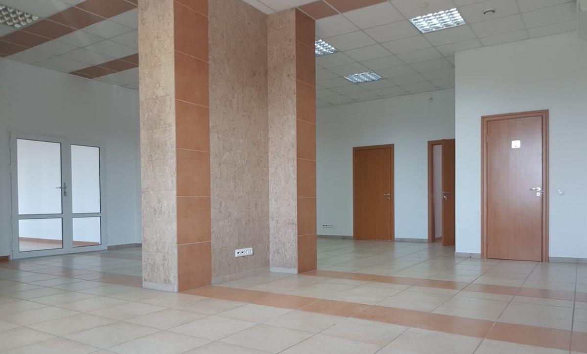 Сдается офис в Красноярске в Советском р-не, Северный, Молокова улица, 16