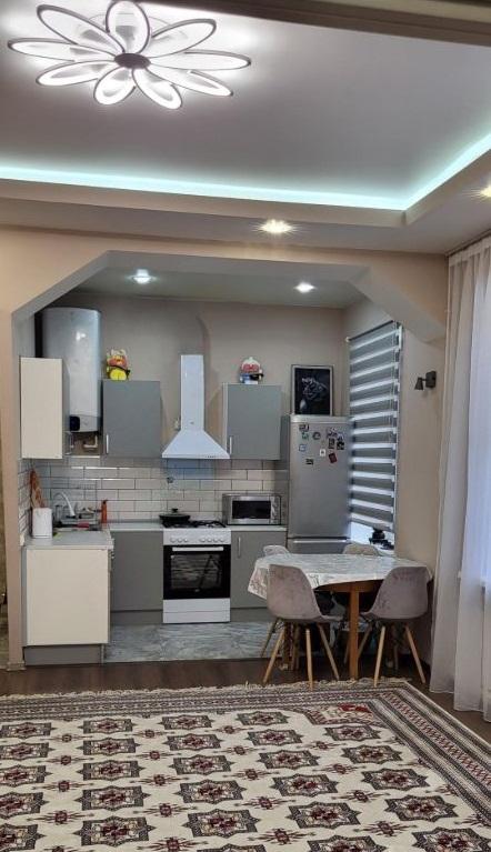 Продам 3-комнатную квартиру в Воронеже в Центральном р-не, Плехановская улица, 54