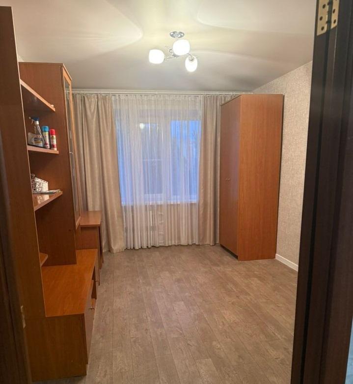 Продам 4-комнатную квартиру в Воронеже в Левобережном р-не, Спортивная набережная, 7
