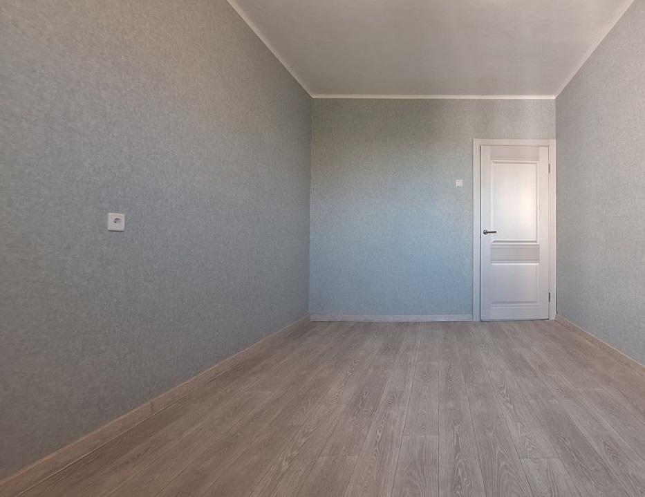 Продам 4-комнатную квартиру в Воронеже в Центральном р-не, Ломоносова улица, 118