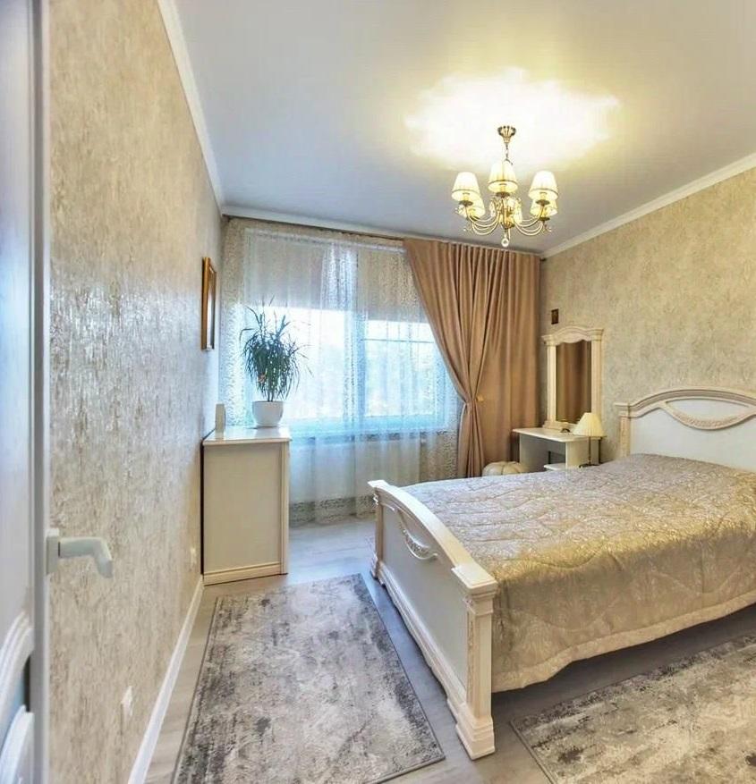 Продам 2-комнатную квартиру в новостройке в Воронеже в Центральном р-не, Московский проспект, 132
