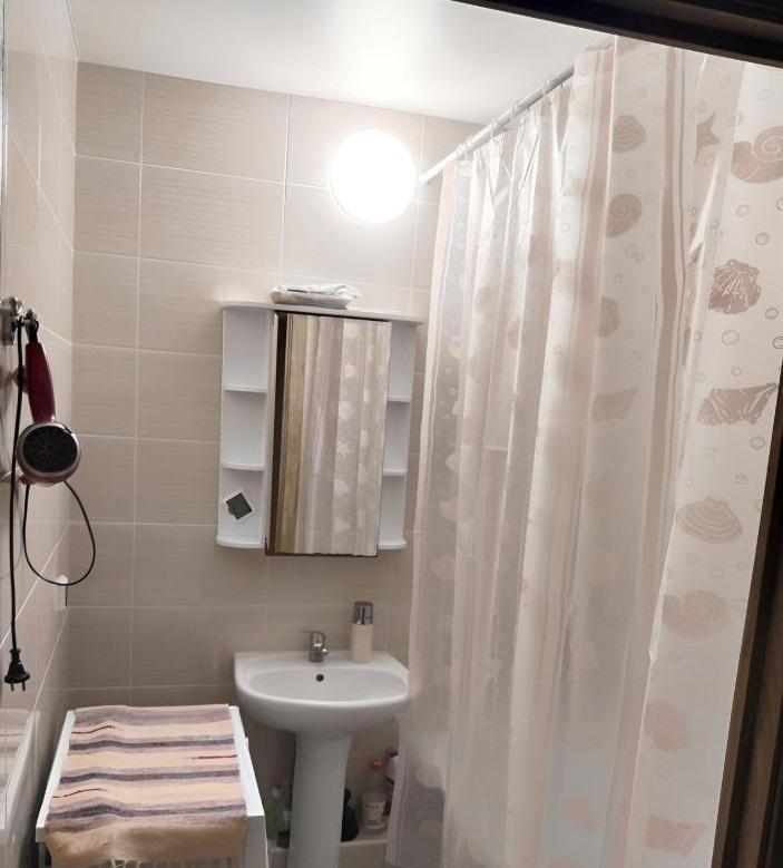 Продам 3-комнатную квартиру в новостройке в Воронеже в Коминтерновском р-не, Московский проспект, 179/7