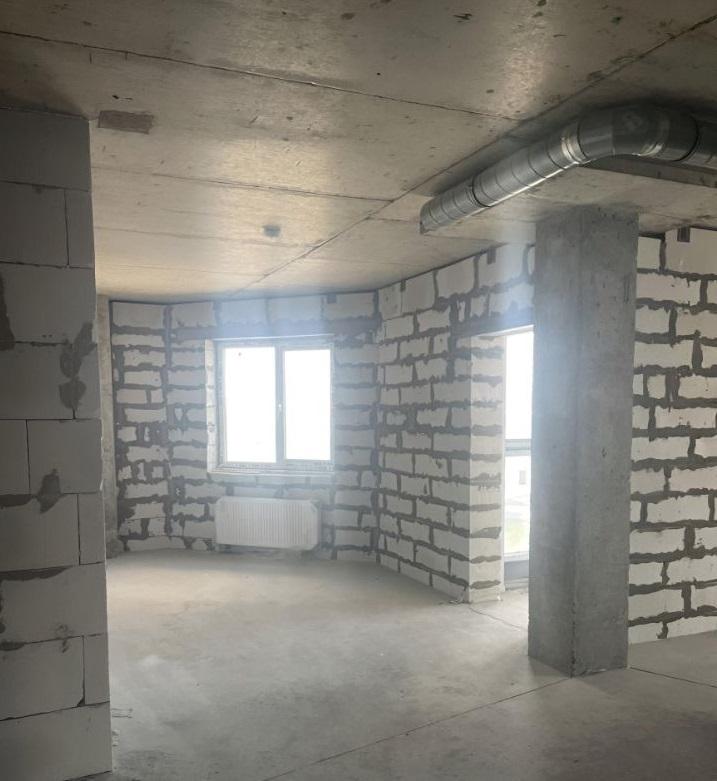 Продам 3-комнатную квартиру в новостройке в Воронеже в Центральном р-не, Короленко улица, 5