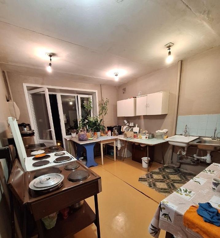 Продам комнату в Воронеже в Коминтерновском р-не, Хользунова улица, 66