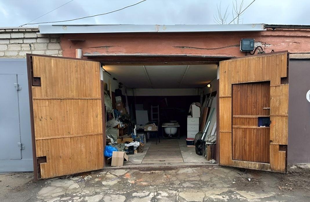 Продам гараж в Воронеже в Коминтерновском р-не, Антонова-Овсеенко улица, 36д/5