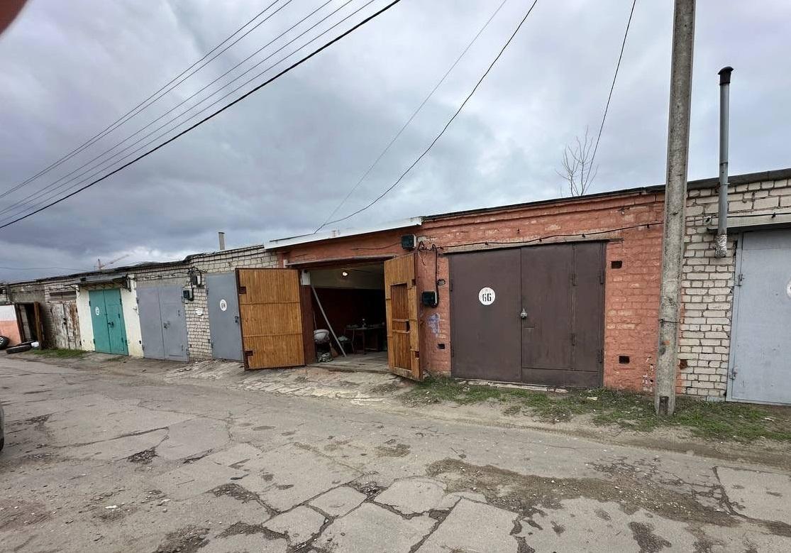 Продам гараж в Воронеже в Коминтерновском р-не, Антонова-Овсеенко улица, 36д/5
