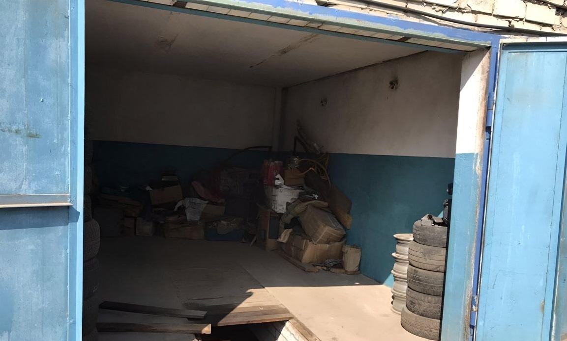 Продам гараж в Воронеже в Коминтерновском р-не, Антонова-Овсеенко улица, 36д/2