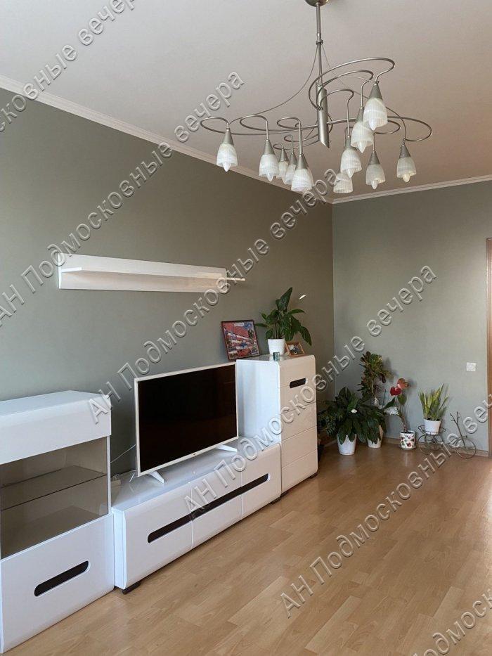 Продам 3-комнатную квартиру в Москве, Северный бульвар, 2