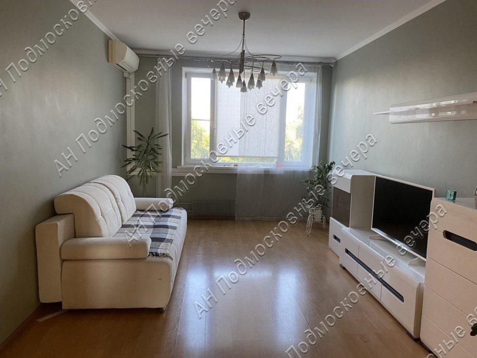 Продам 3-комнатную квартиру в Москве, Северный бульвар, 2