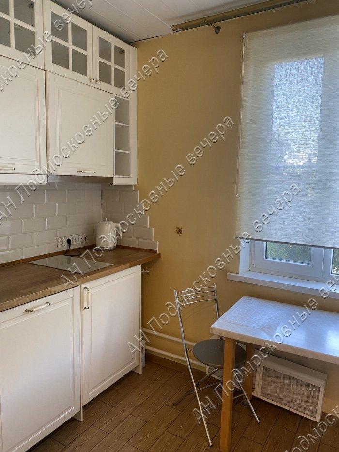 Продам 3-комнатную квартиру в Москве, Северный бульвар, 2
