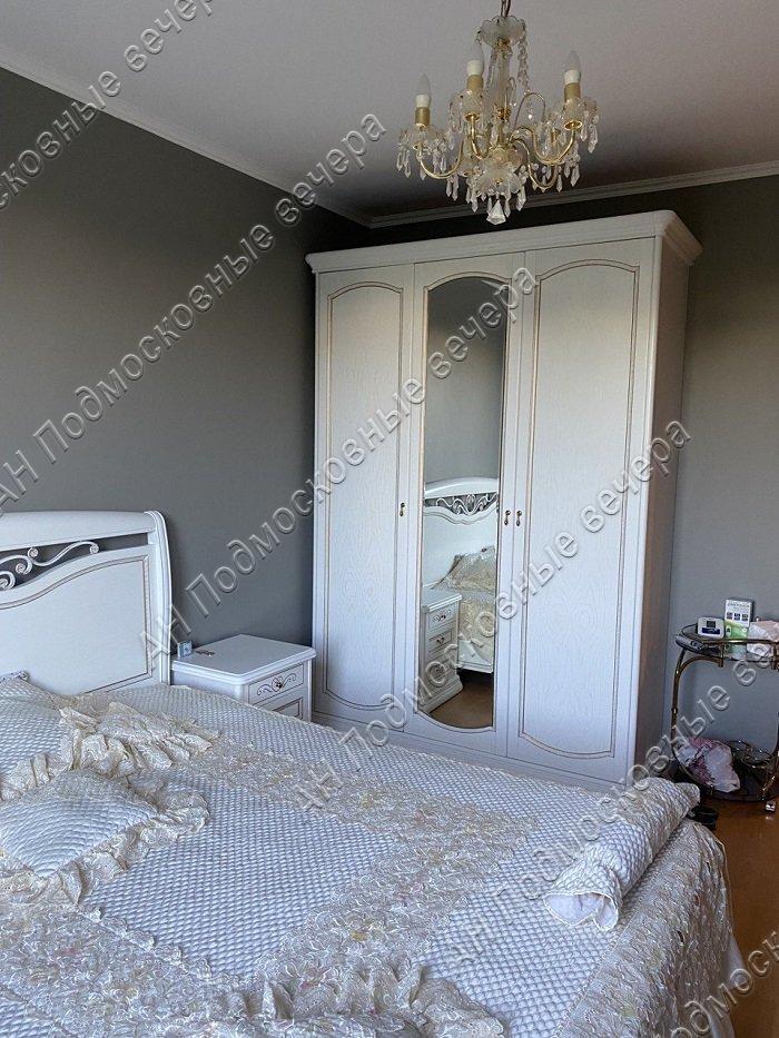 Продам 3-комнатную квартиру в Москве, Северный бульвар, 2
