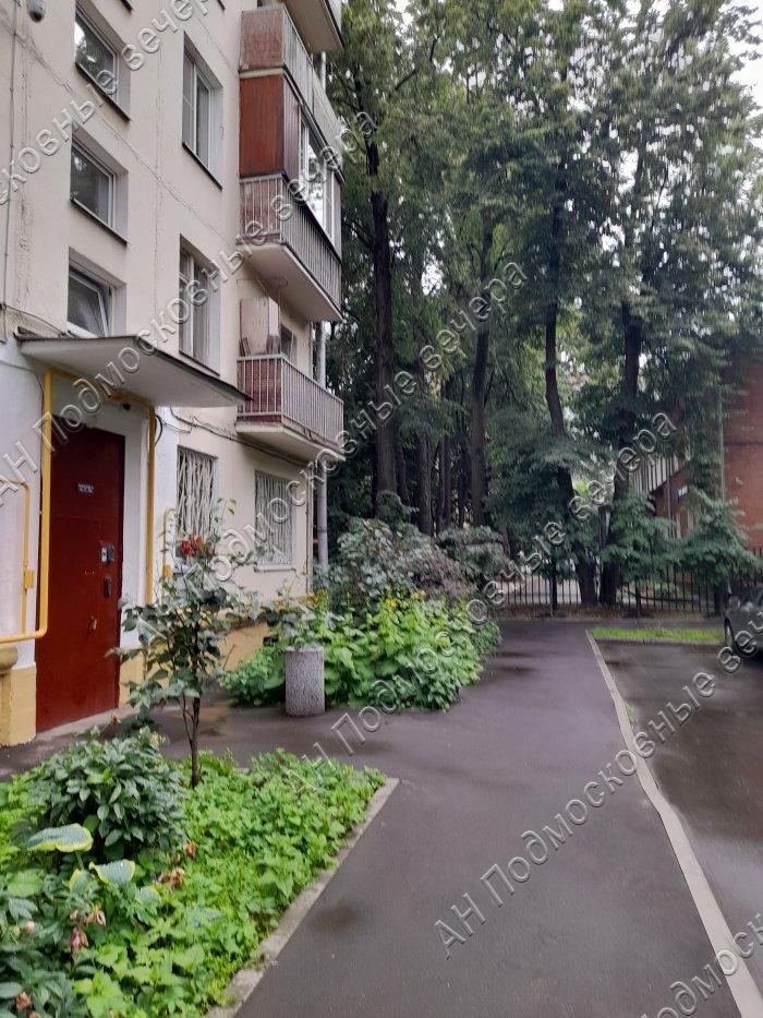 Продам 2-комнатную квартиру в Москве в Южный р-не, 46к1